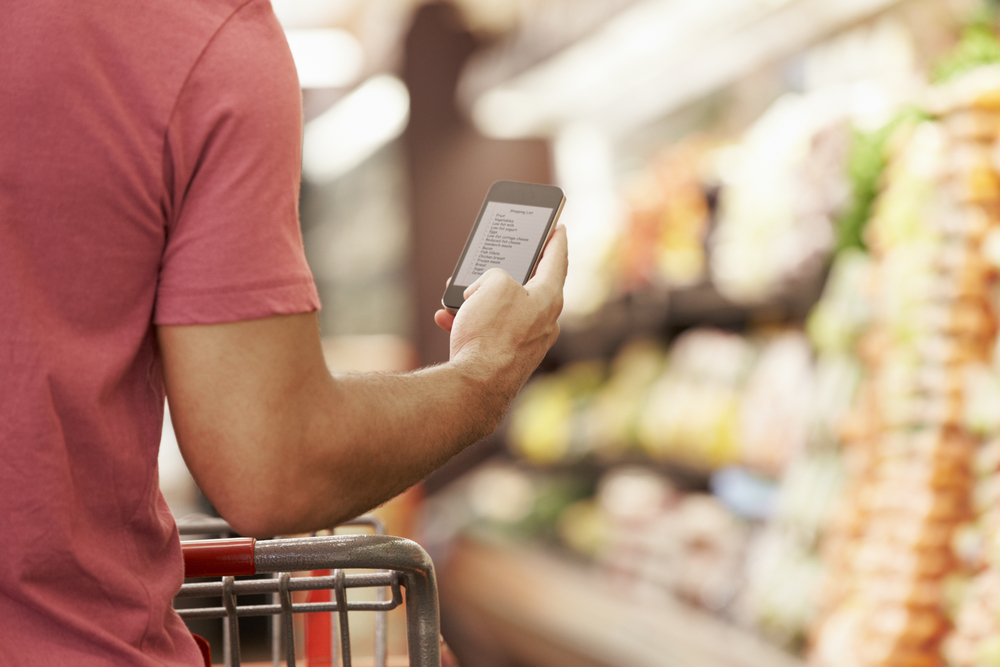 Shopping Around with Grocery Store App - Cigno Loans